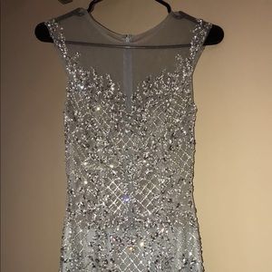 Silver dress sequenced with beats